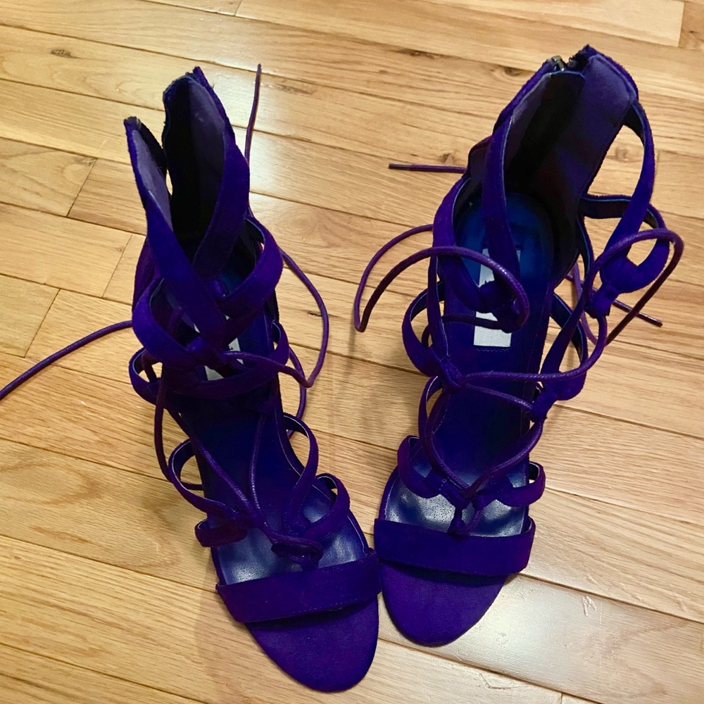 Never worn Chelsea and Zoe Elyse lace up purple suede sandals.